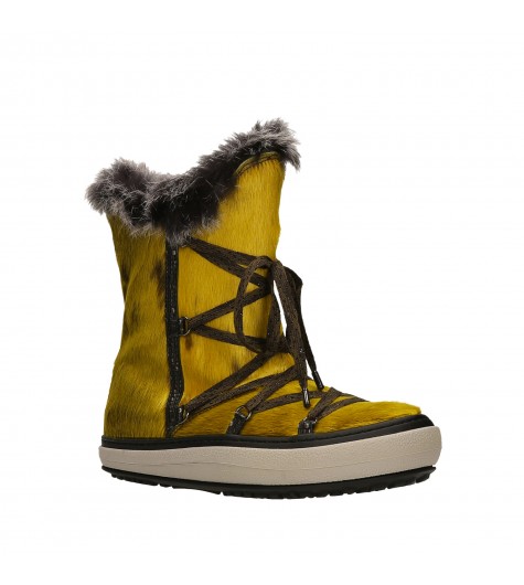 yellow snow boots